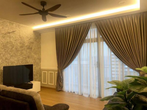 3-bed Gem near Singapore border!